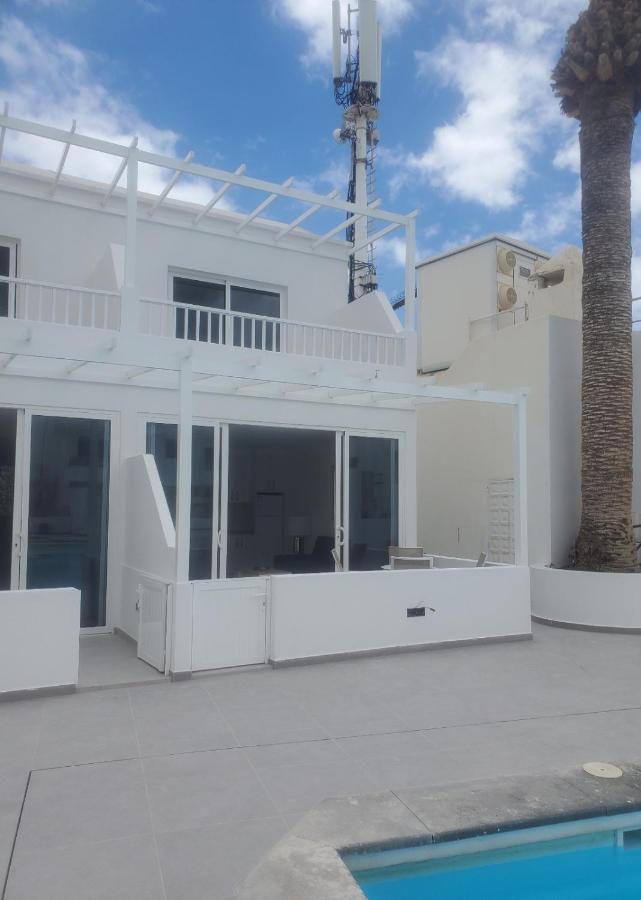 Atlantic View 1B 2 Bedrooms Ground Floor, Complex Featured On A Place In The Sun Puerto del Carmen  Eksteriør billede